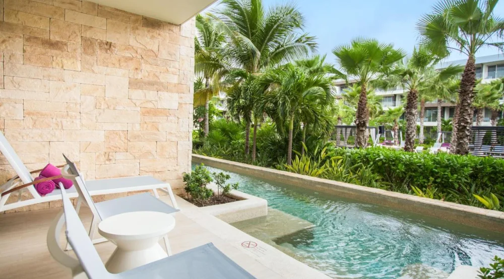 Xcelerate Junior Suite Swimout Ocean Front Double at Breathless Riviera Cancun Resort & Spa
