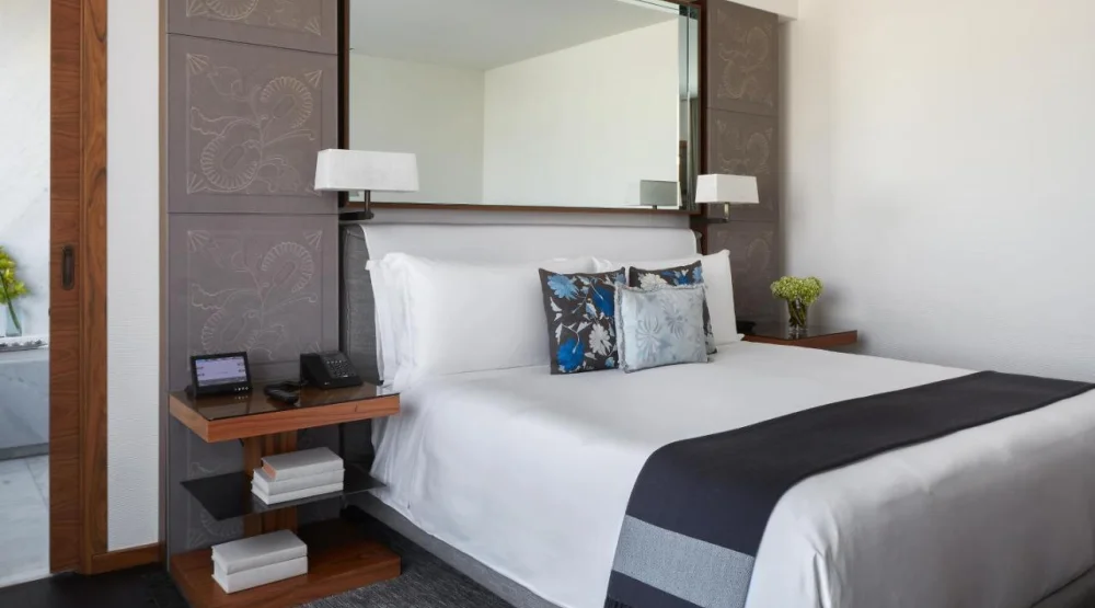Standard Superior, Guest Room, One King at Las Alcobas