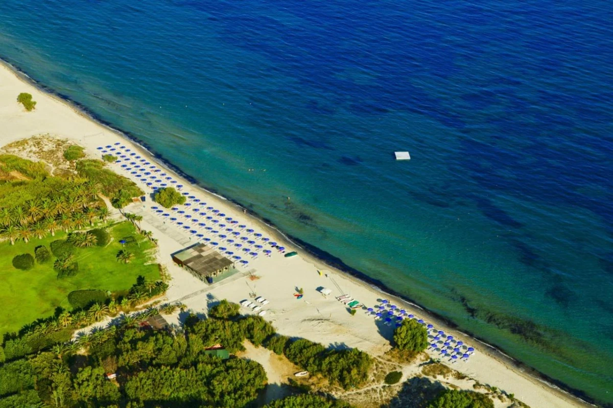 Caravia Beach