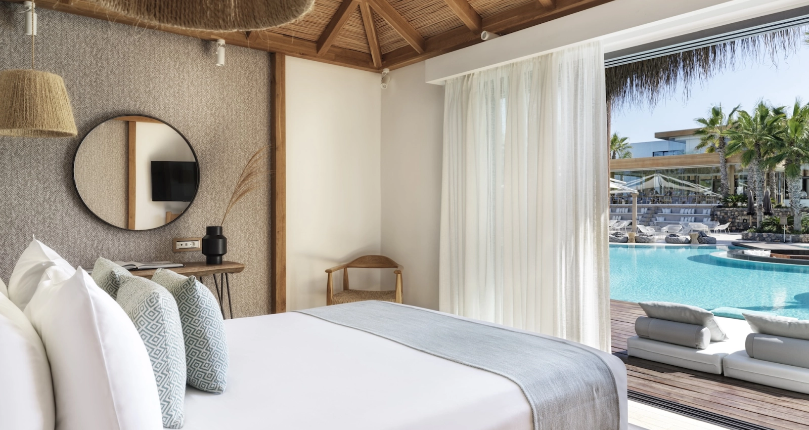 Stella Island Luxury Resort & Spa