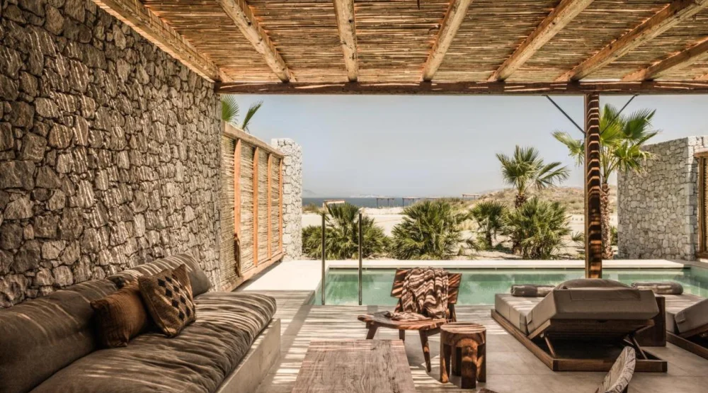 Suite Shared Pool at OKU Kos