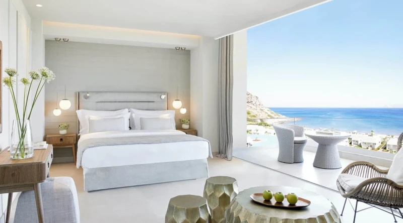 Panorama Junior Suite at Ikos Aria