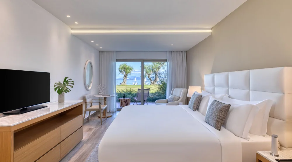 Emerald Retreat Beachfront at Domes Miramare, A Luxury Collection Resort