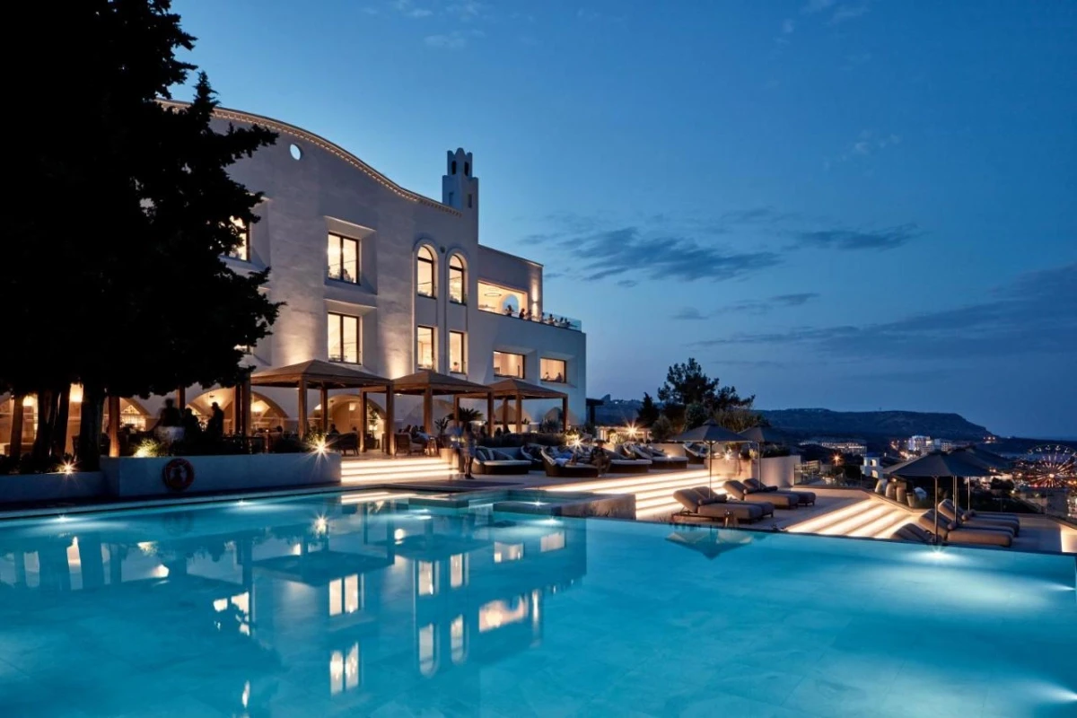 Esperos Blue Village & Spa