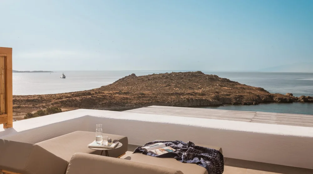Honeymoon Seaview Jacuzzi Suite at Casa Del Mar, Mykonos Seaside Resort