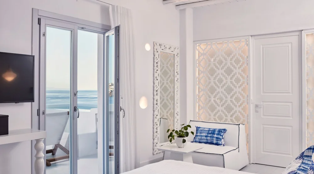 Superior Double Room with Open Air Jetted Tub and Sea View at Katikies Mykonos
