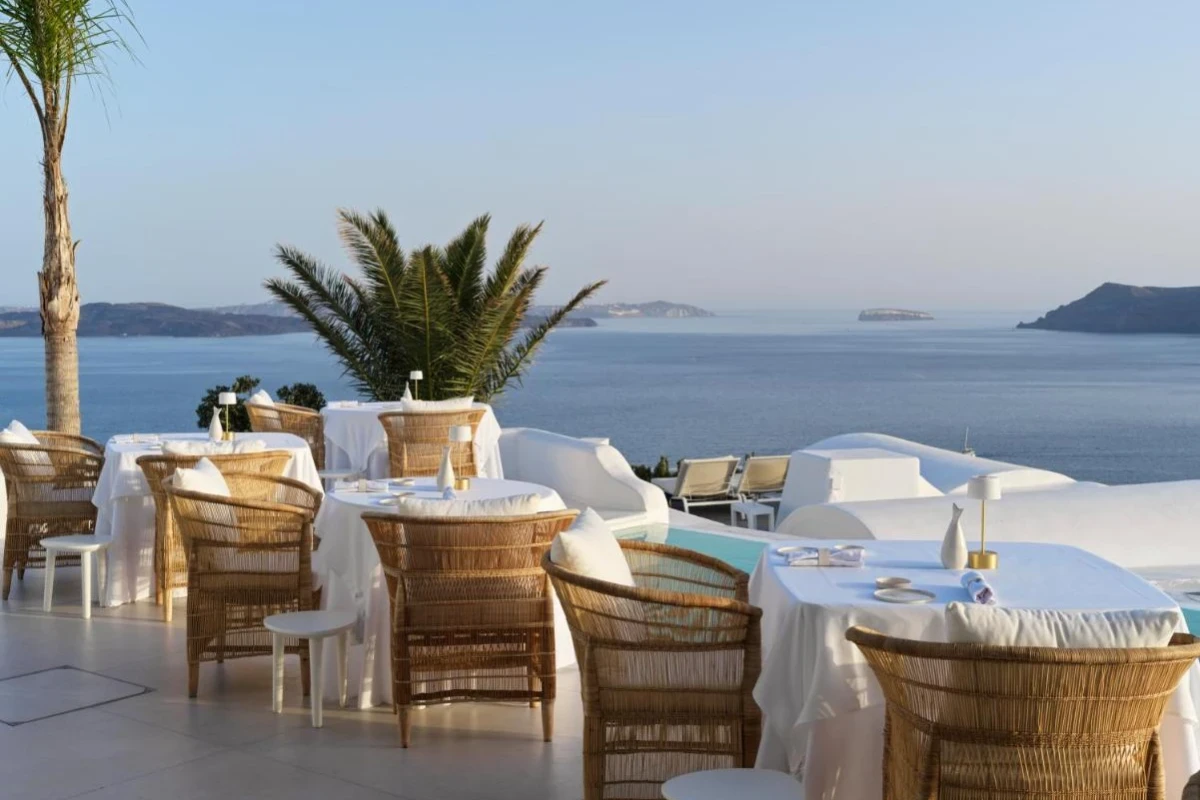Katikies Santorini