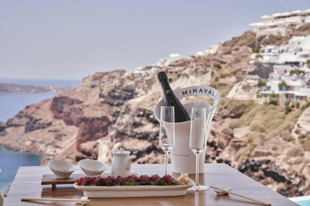 Katikies Santorini