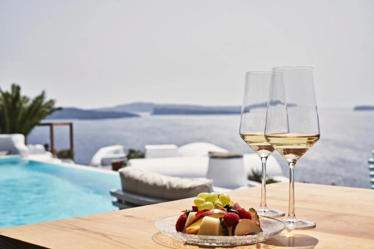 Katikies Santorini