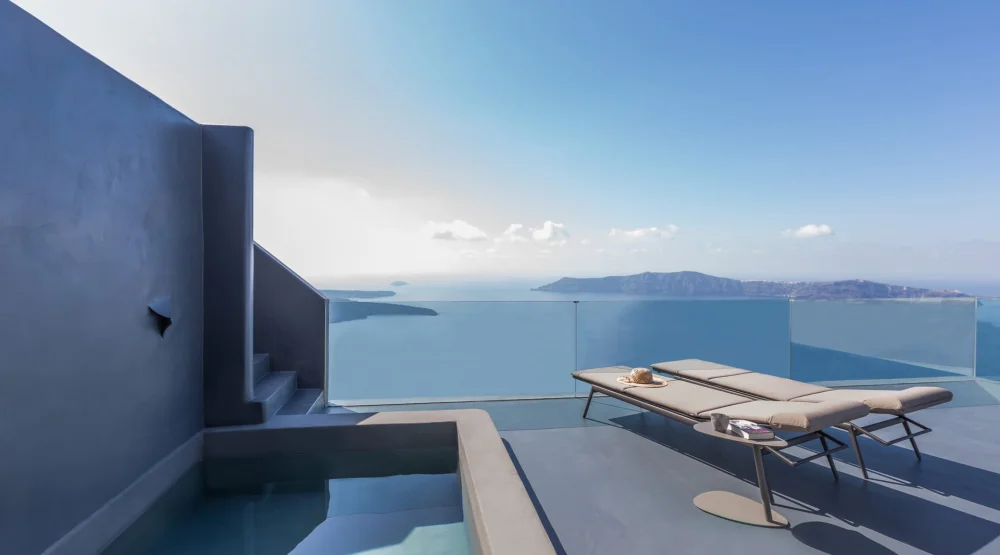 Superior Suite Sunset View with Heated Plunge Pool at Kivotos Santorini