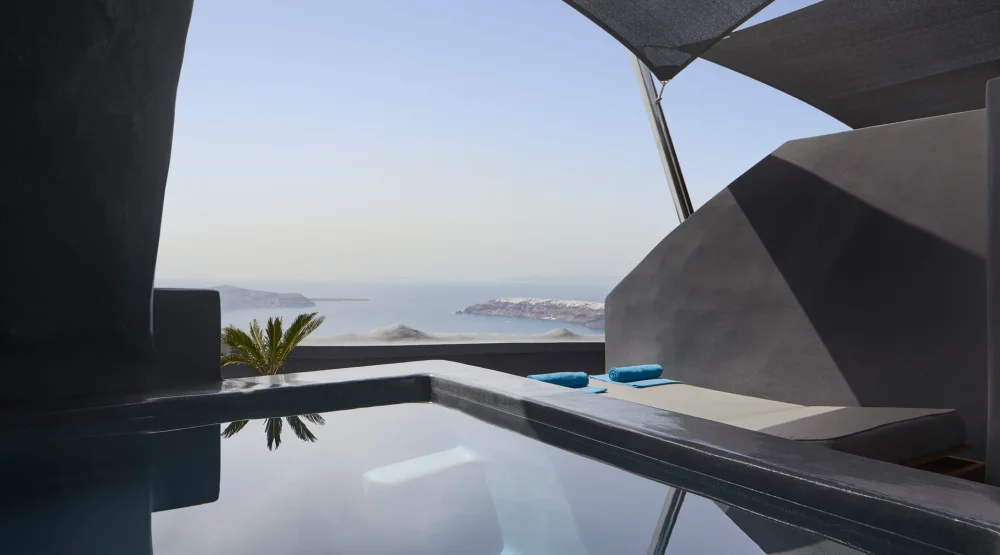 Hideaway Suite Sunset View with Heated Plunge Pool at Kivotos Santorini