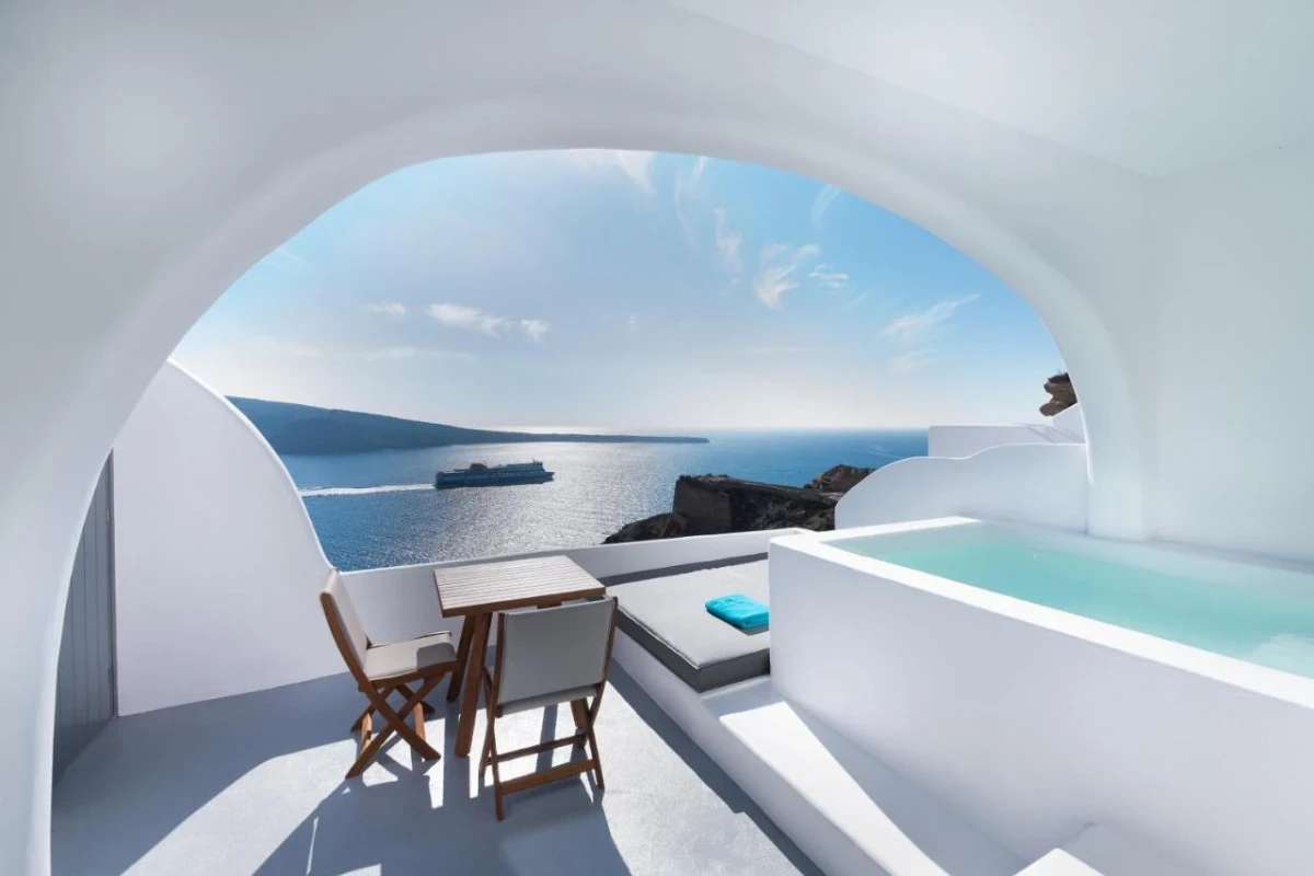 Maregio Suites