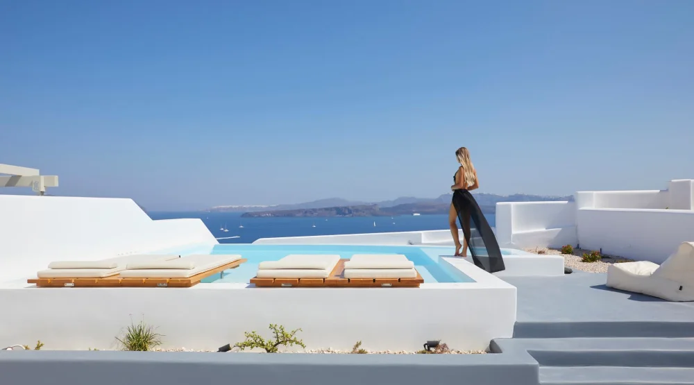 The Eclectic Villa with Heated Infinity Pool – Caldera Sea View at Phos The Boutique