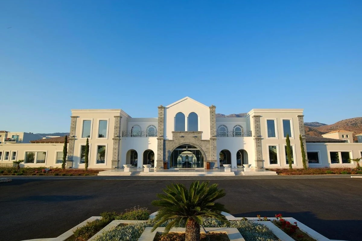 Anemos Luxury Grand Resort