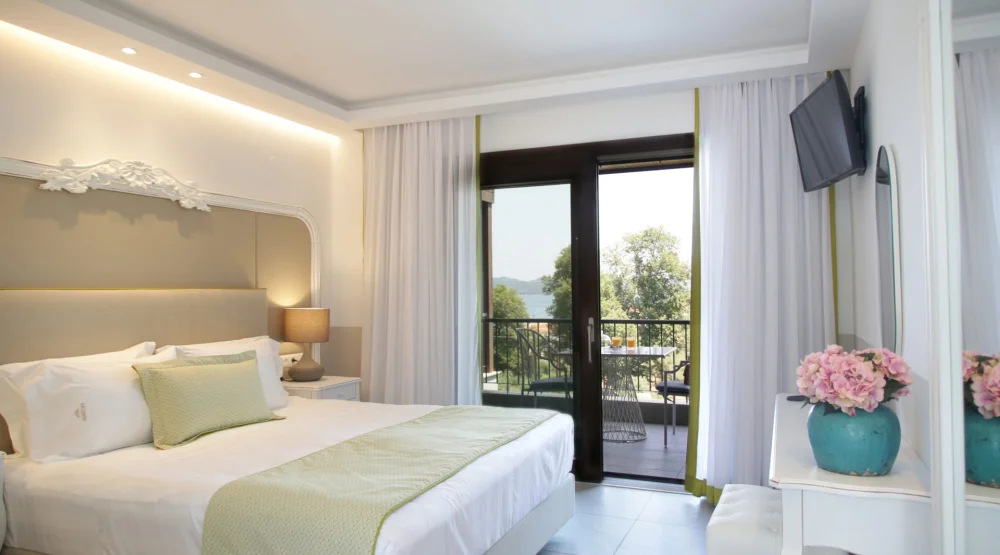 Deluxe Room with Sea View at Avaton Luxury Beach Resort, Relais & Chateaux