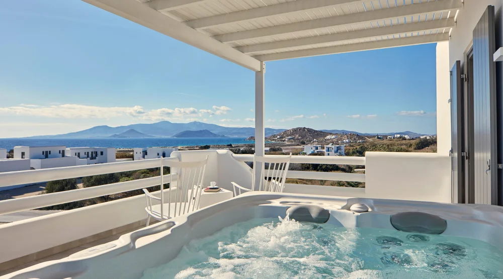Sea View Suite with Outdoor Hot Tub at 18 Grapes Hotel Naxos