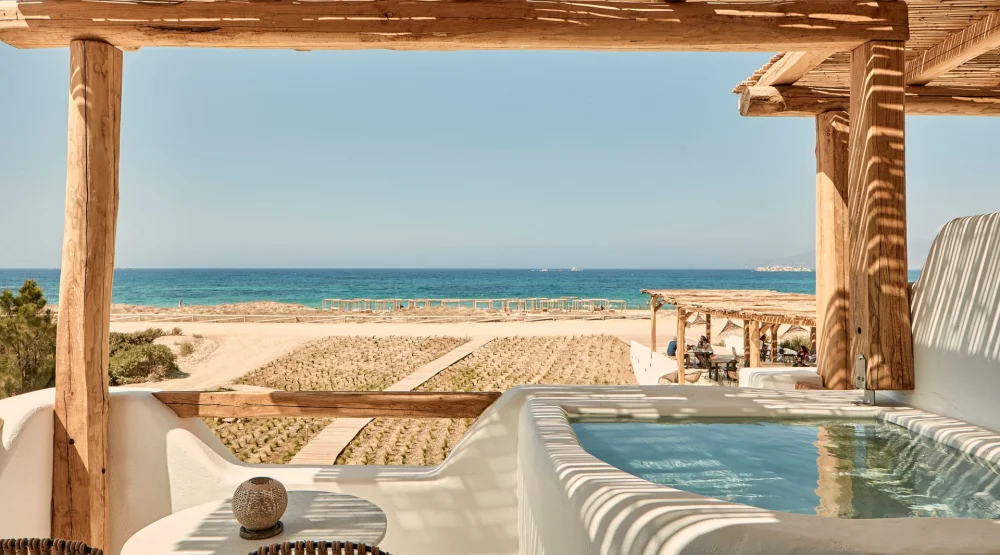 Deluxe Upper Floor Sea View Suite with Jet Tub at Naxian On The Beach