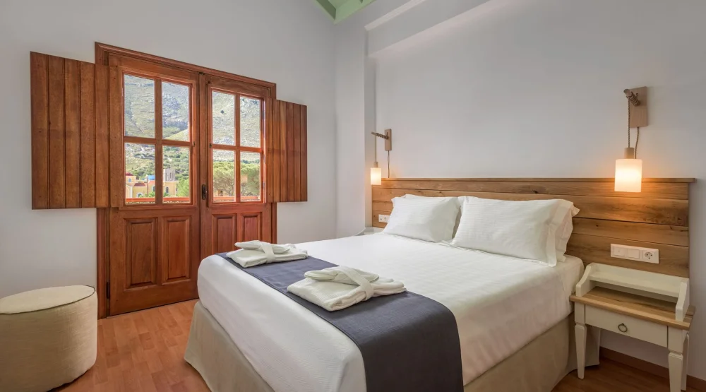 Family Apartment with Sea View at Asymi Residences