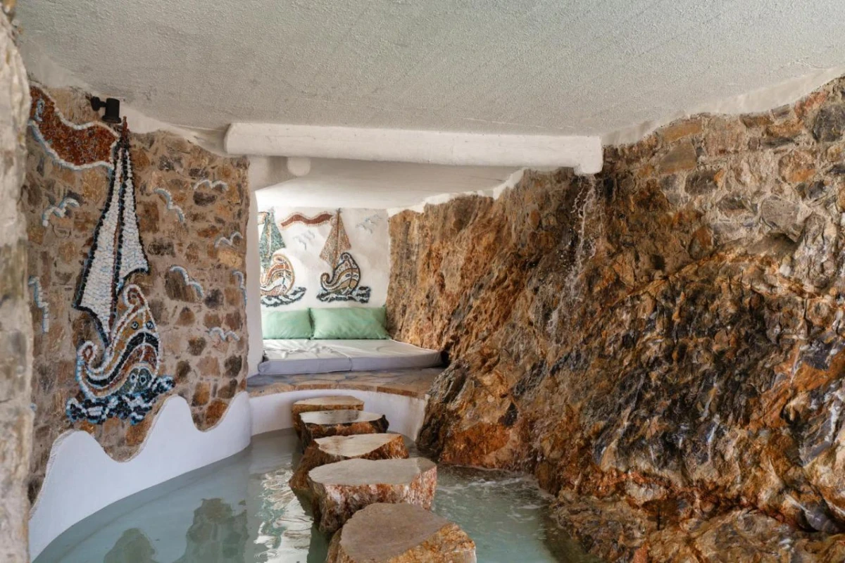 Agalia Luxury Suites