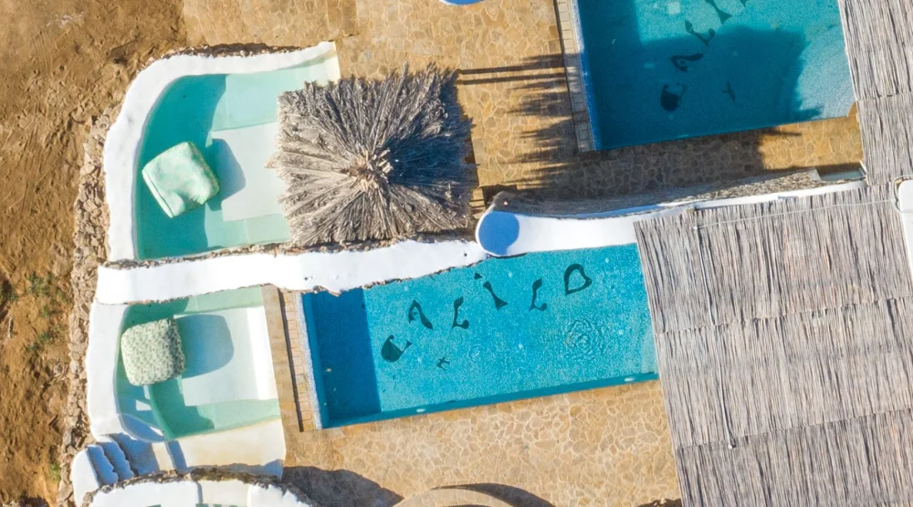 Beachfront Suite at Calilo