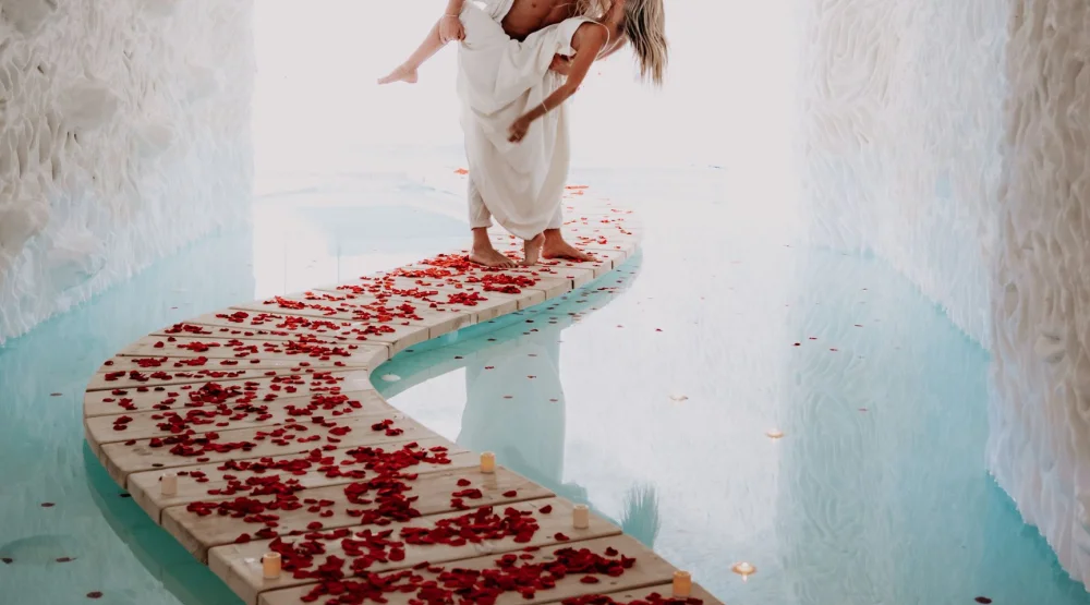 Passage To Love at Calilo