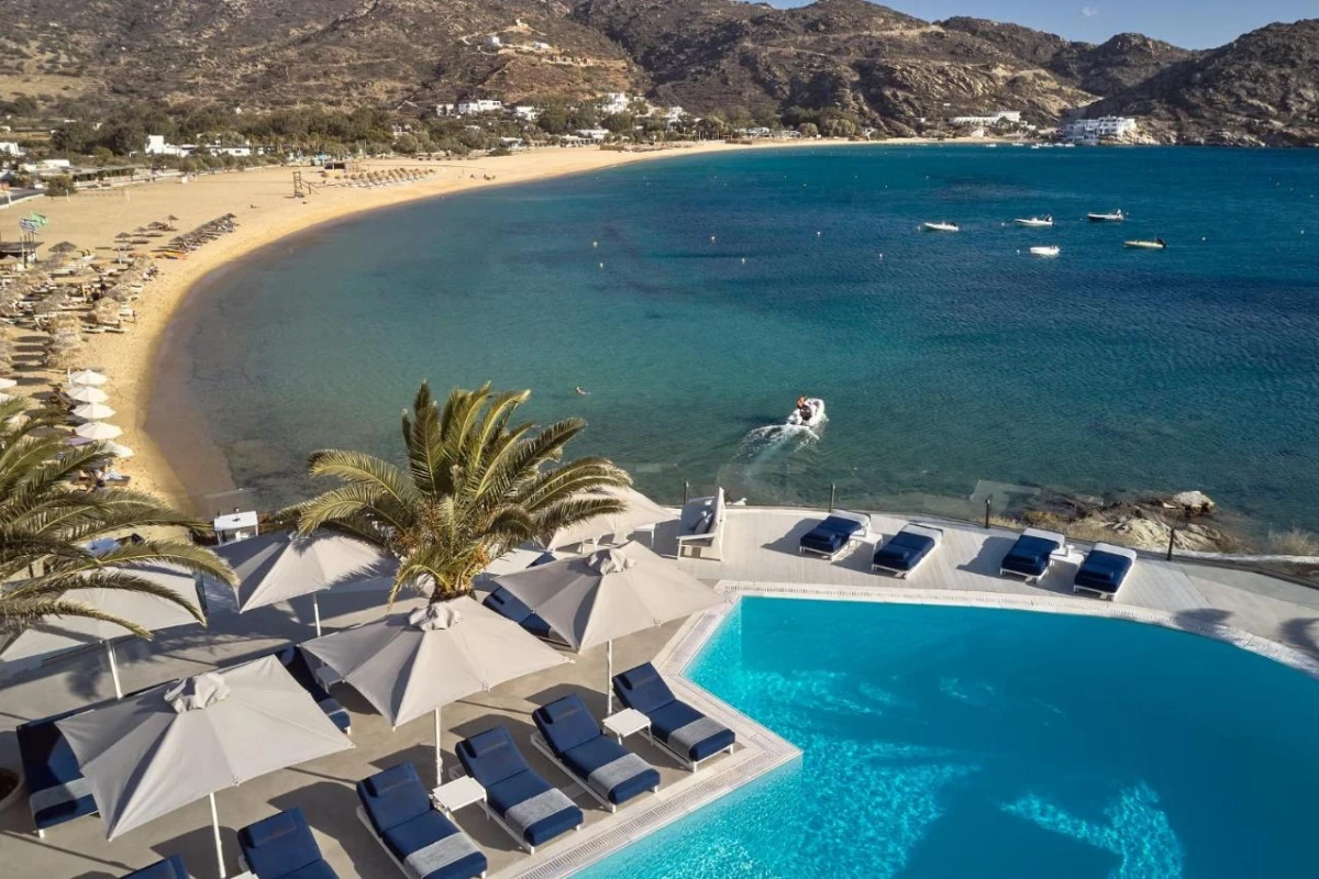 Ios Palace Hotel & Spa