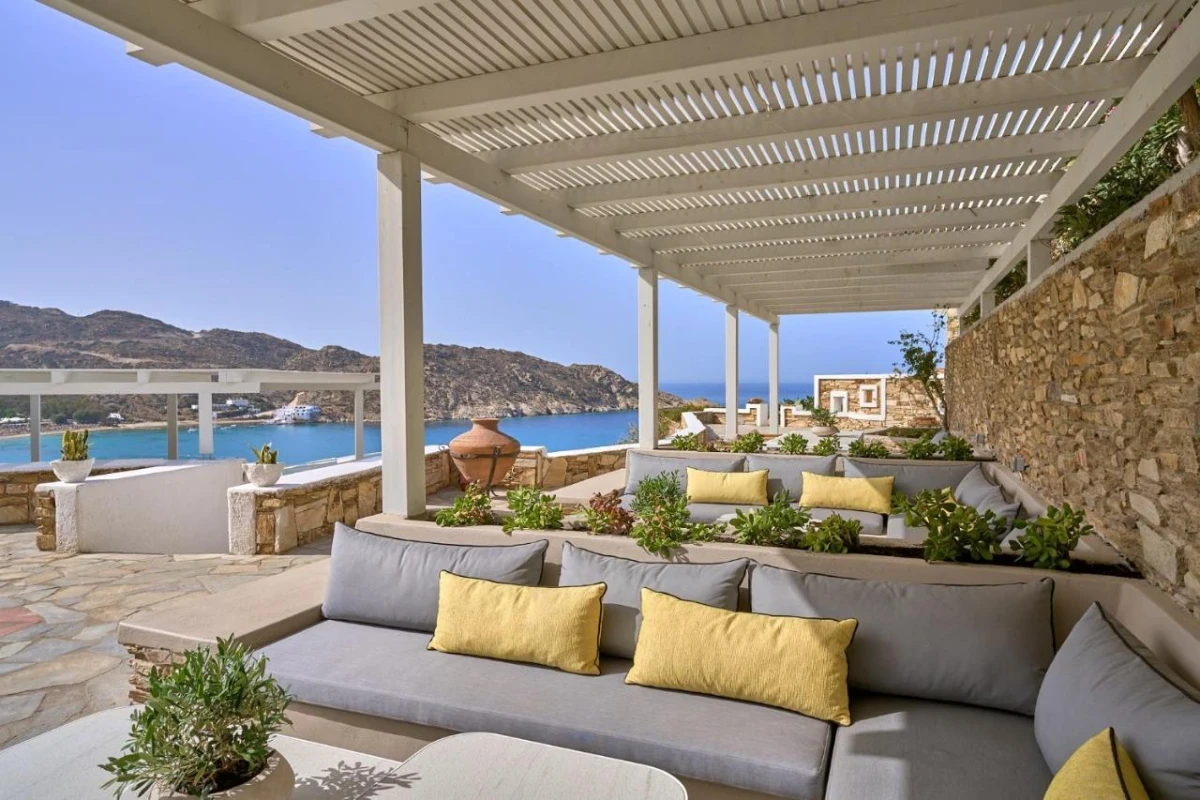 Ios Palace Hotel & Spa