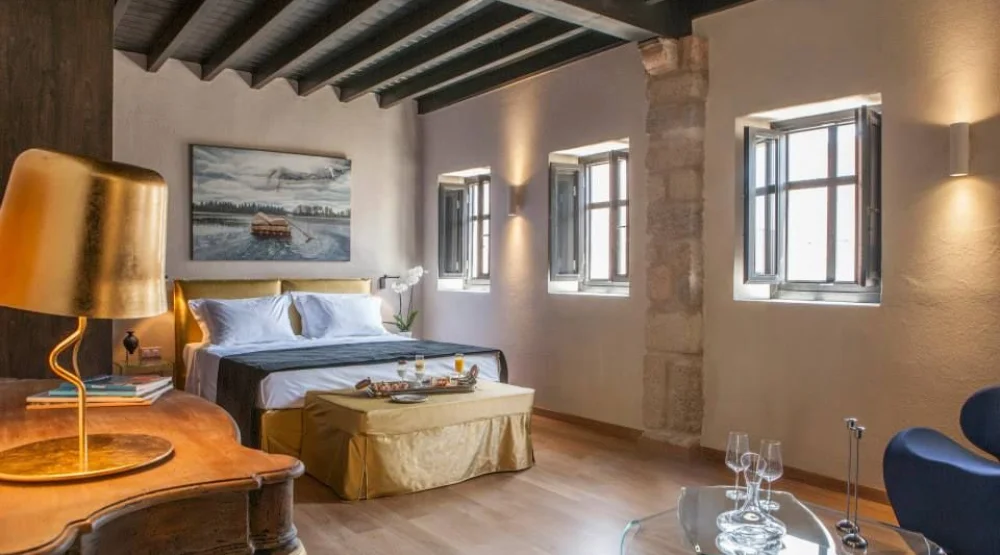 Vip Suite with Bathtub and Steam Bath | Narcissus at Allegory Boutique Hotel