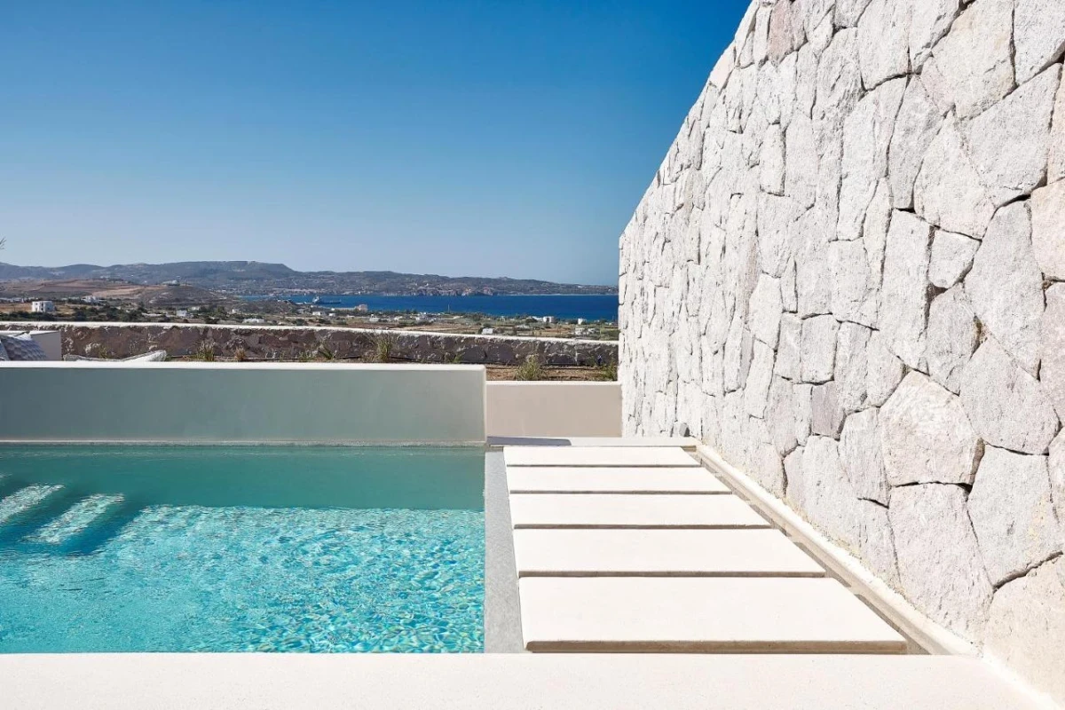 Cave Suites, Milos