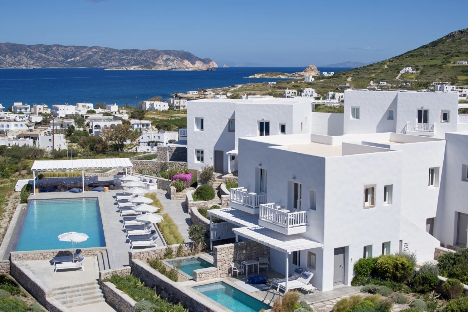 Milos Breeze Boutique Hotel
