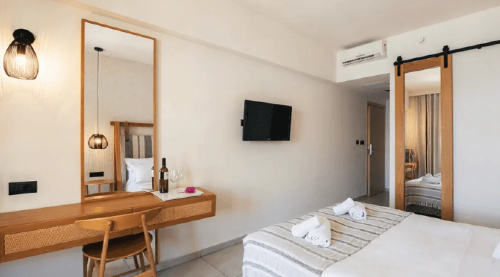 Standard Limited Sea View at Pedi Beach Hotel