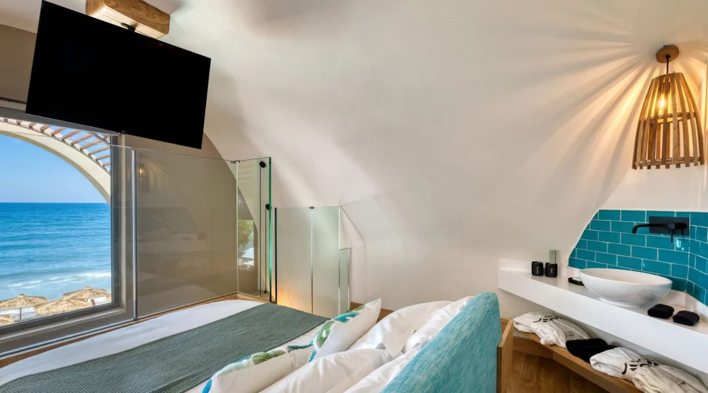 Absolute Haven Sea Front with Private Pool at Domes Noruz Chania, Autograph Collection