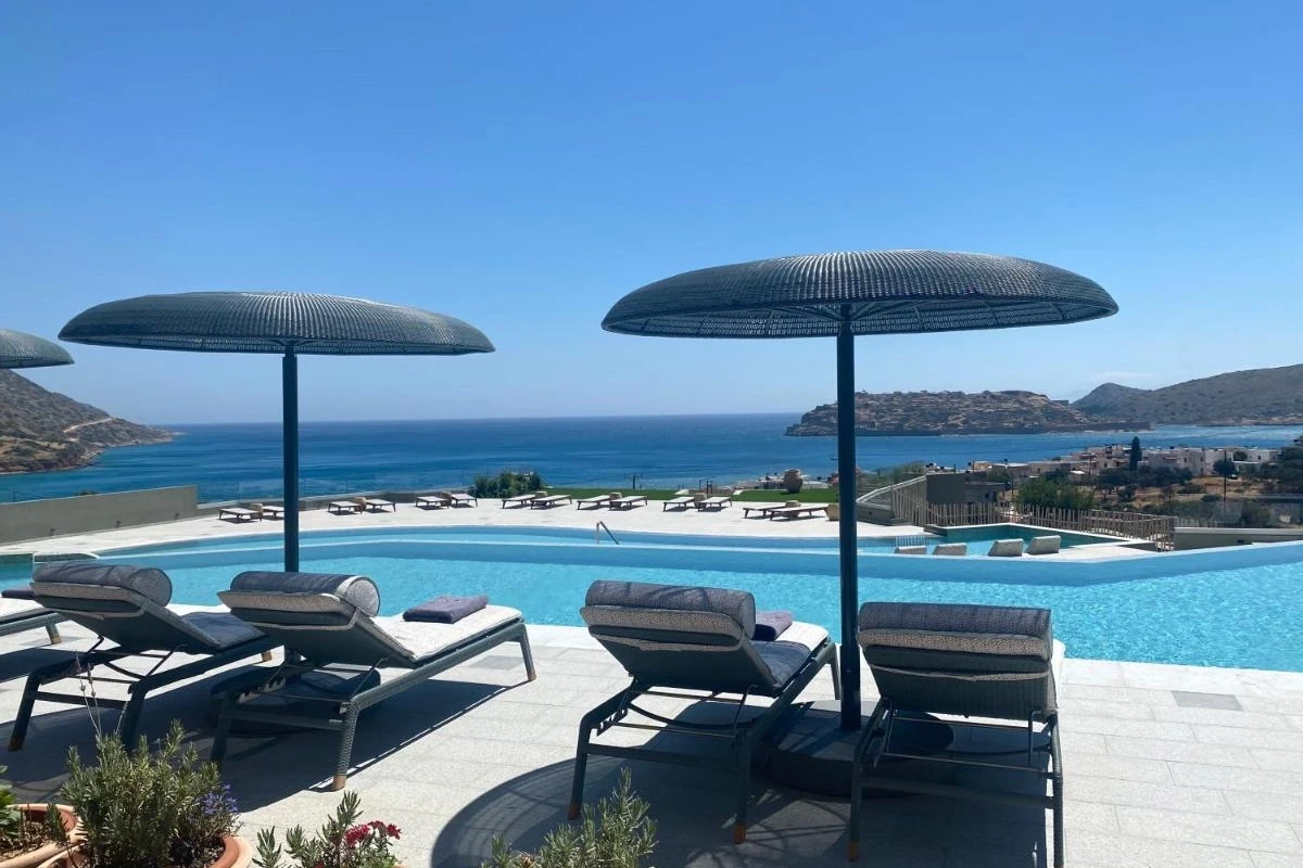 Cayo Exclusive Resort & Spa