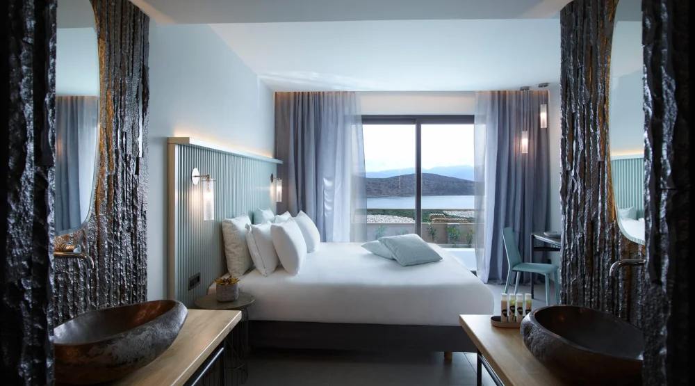 Prestige Three Bedroom Family Pool Suite Sea View at Cayo Exclusive Resort & Spa