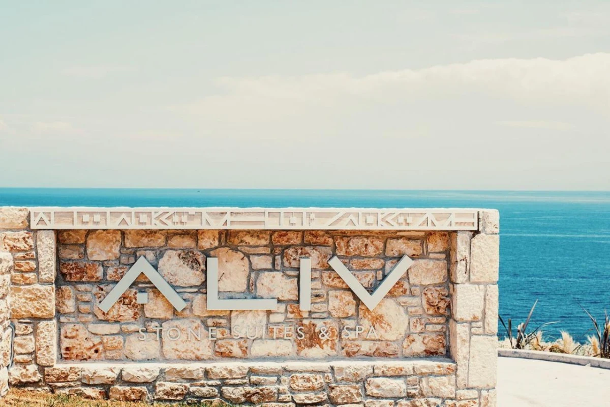 Aliv Stone Suites & Spa