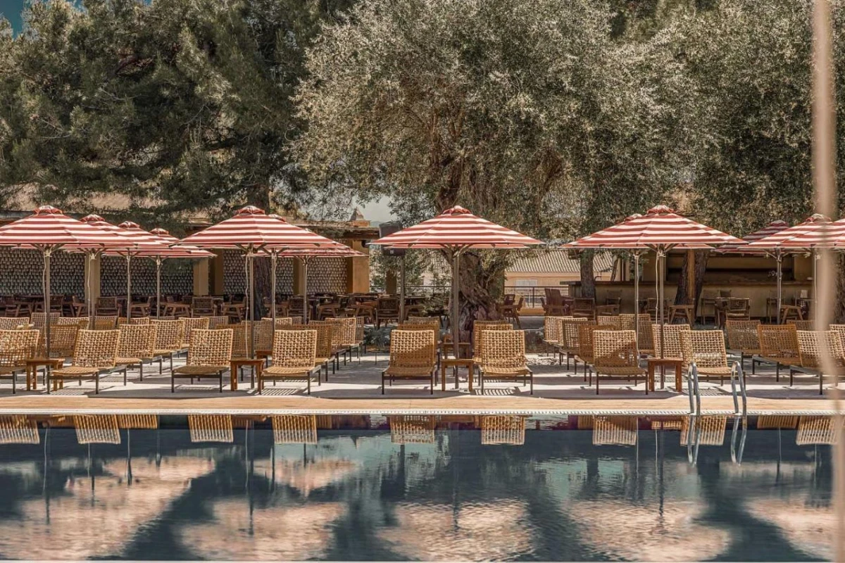 Cooks Club, Corfu