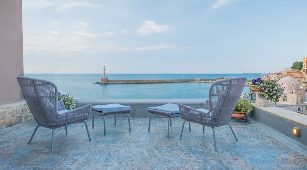 Penthouse Suite with Jacuzzi & Terrace at Vranas Residenza