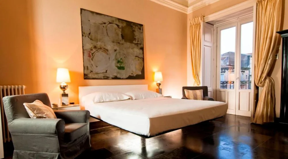 Deluxe Room at Asmundo di Gisira
