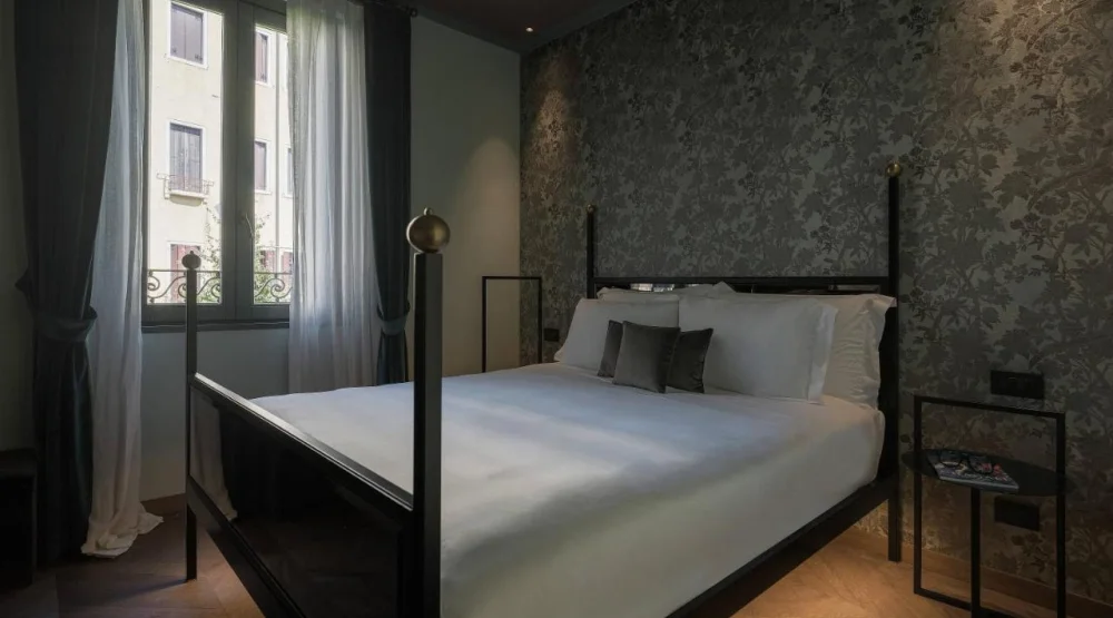 Suite with River View at Madama Garden Retreat