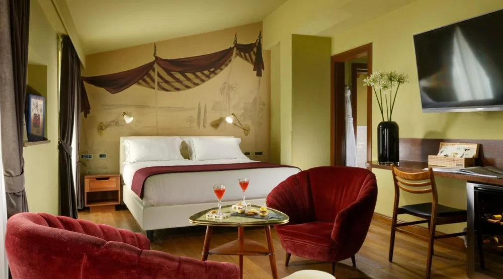 Suite with Balcony at Hotel De Ricci