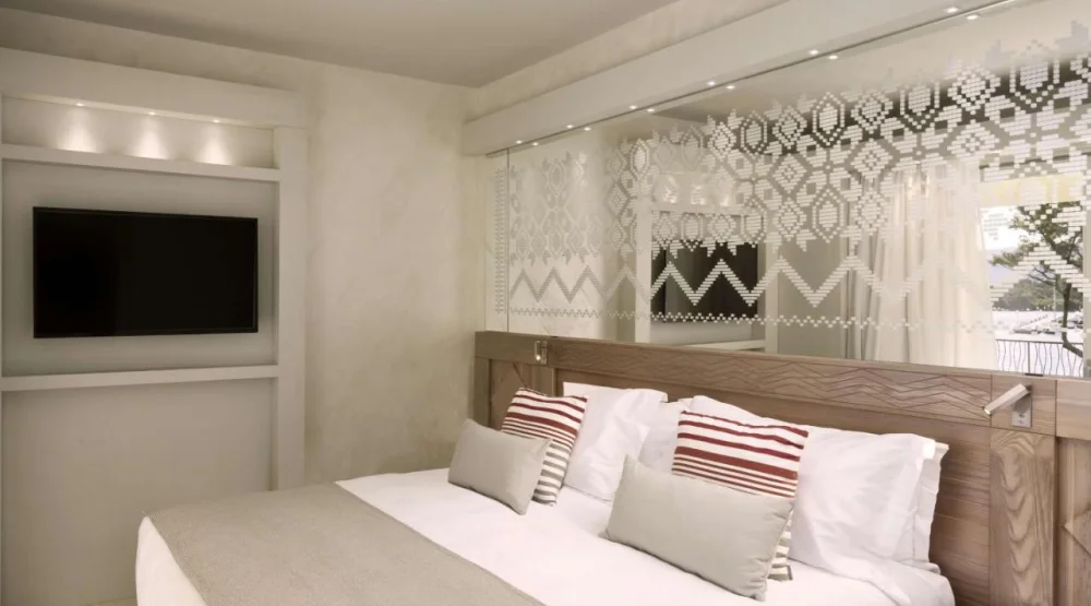 Beach Suite at 7Pines Resort Sardinia