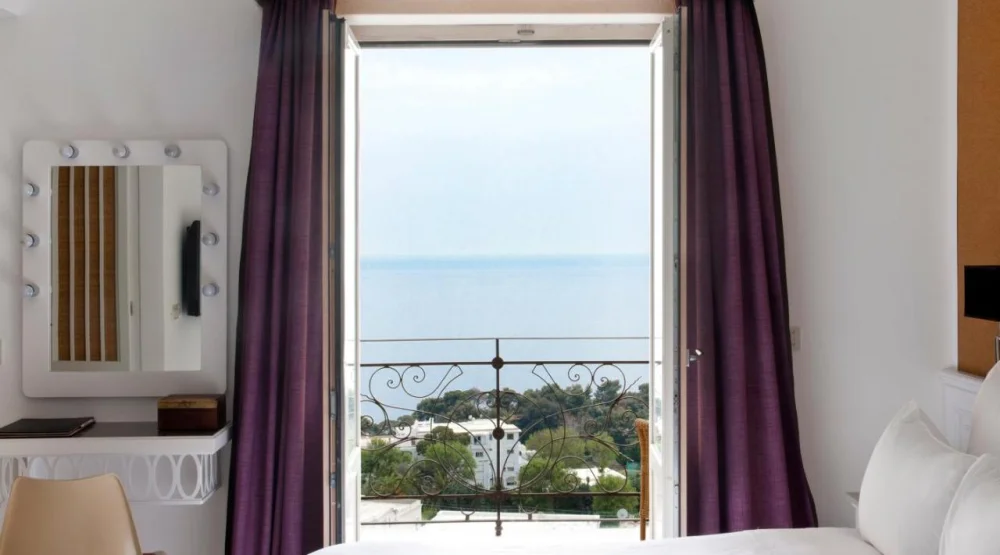 Suite with Sea View at Capri Tiberio Palace