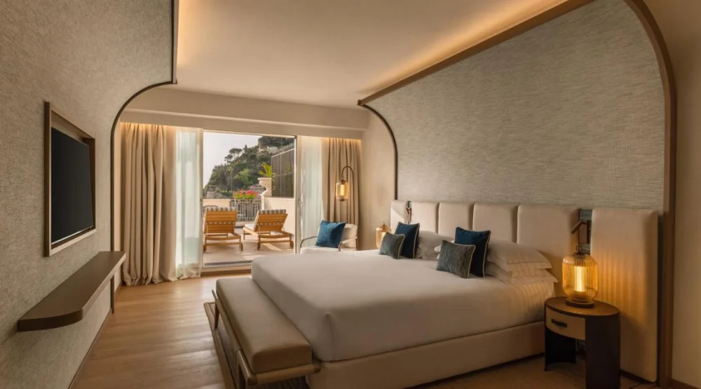 Presidential Suite at Mazzaro Sea Palace