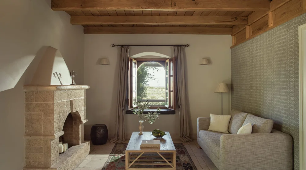 Kinsterna Family Suite at Kinsterna Hotel