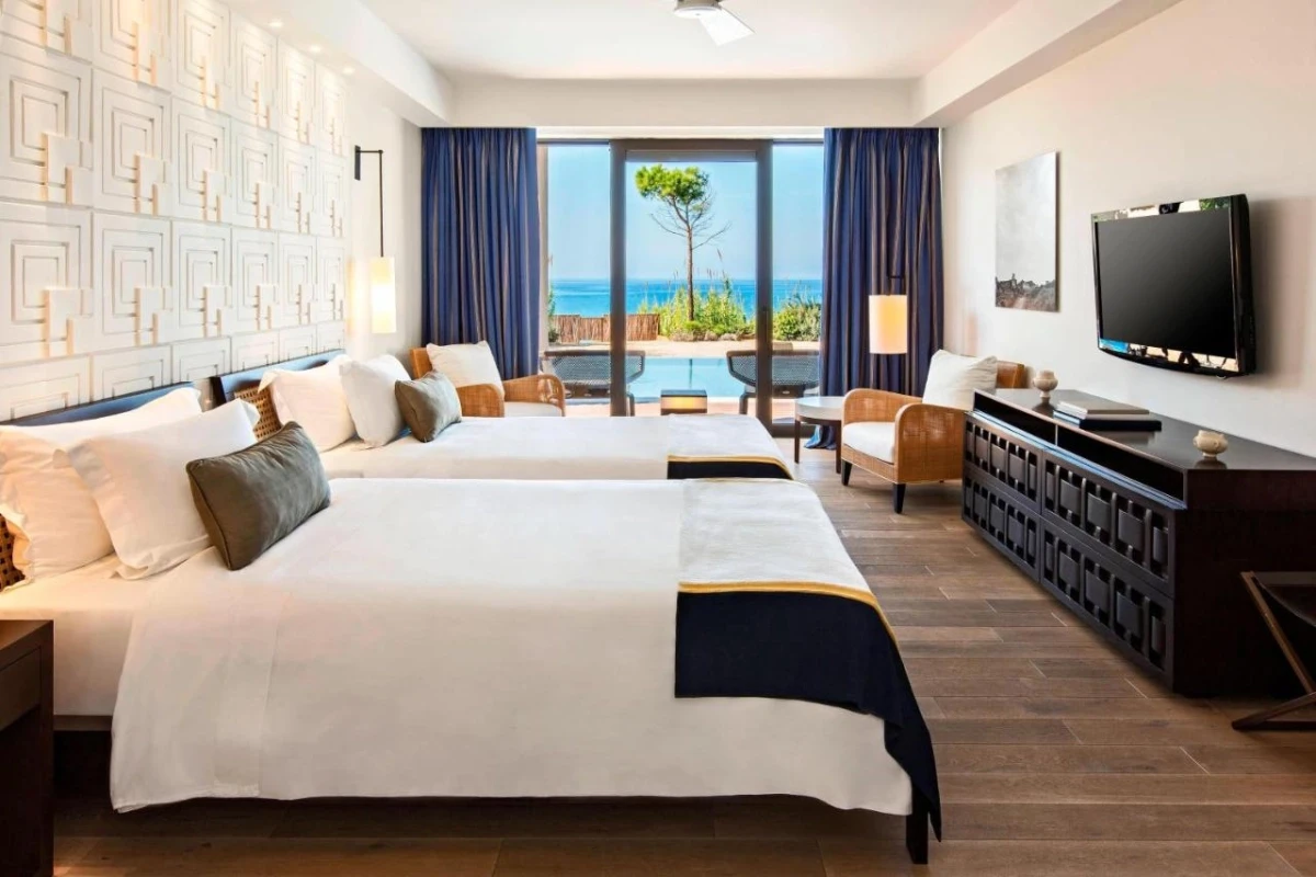 The Romanos, a Luxury Collection Resort