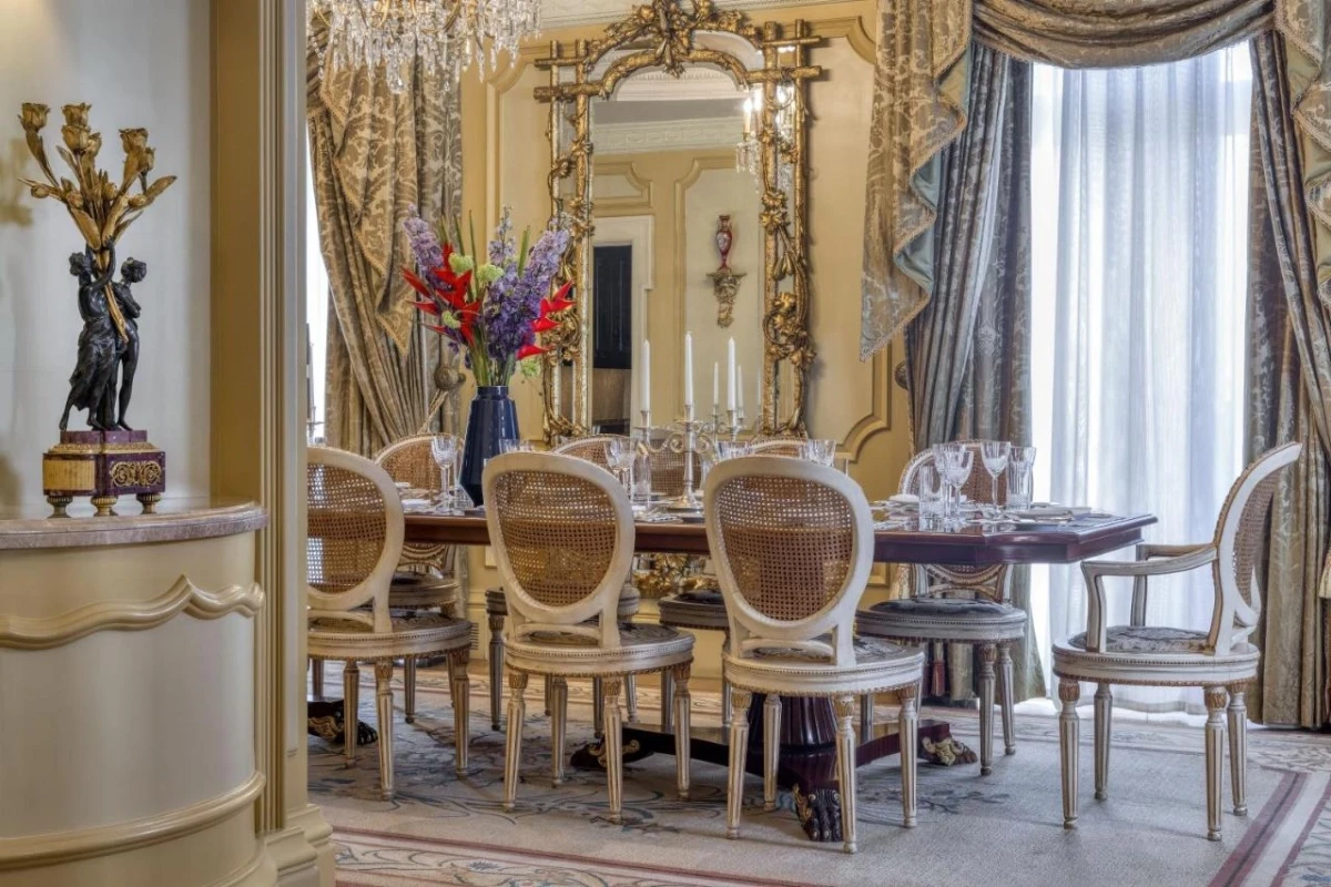 Hotel Grande Bretagne, a Luxury Collection Hotel