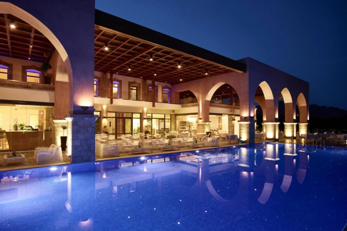 Boutique 5 Hotel & Spa