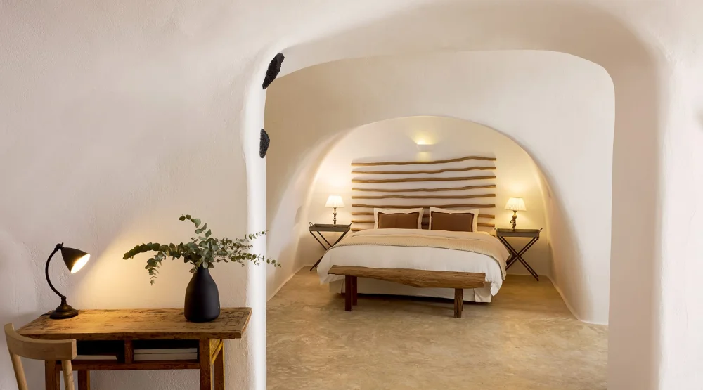 Cave Suite with Sea View and Outdoor Jetted Plunge Pool at Iconic Santorini
