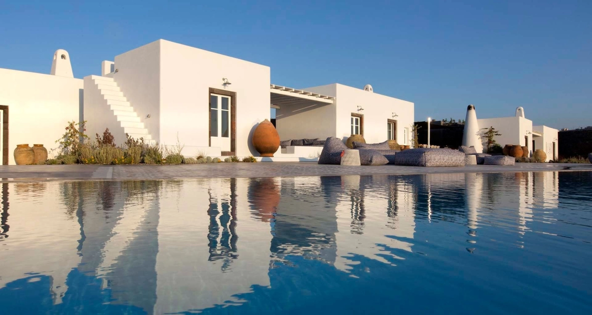 The White Cliff Estate